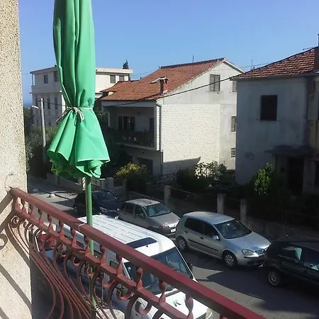 View Apartment Split